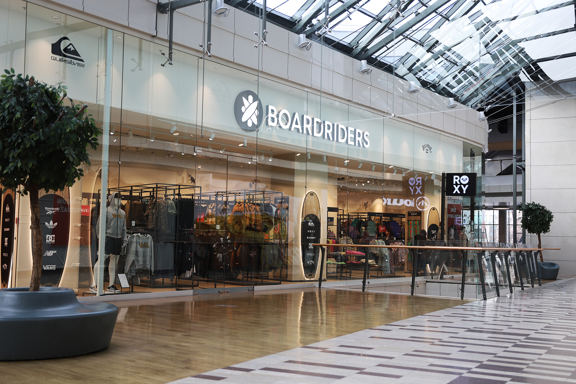 Galeria korona - Boardriders